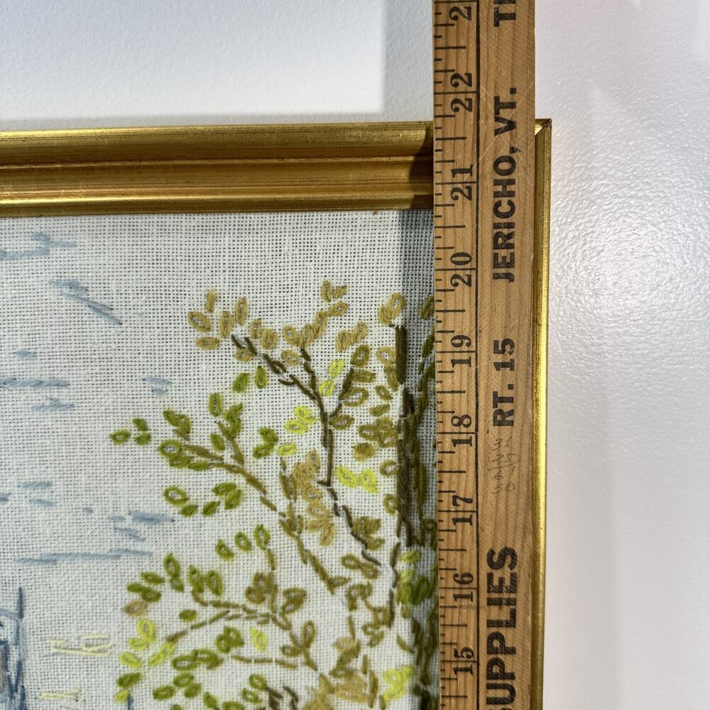 Vintage Hand-Embroidered Paris Street Scene Notre Dame Framed Textile Art - Picture 4 of 6